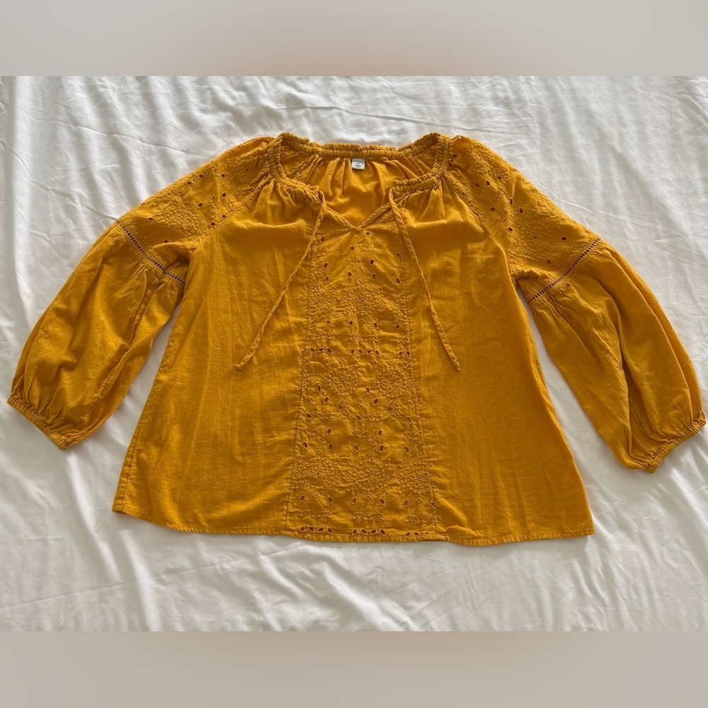 Old Navy Mustard Blouse with Embroidered Detail Medium